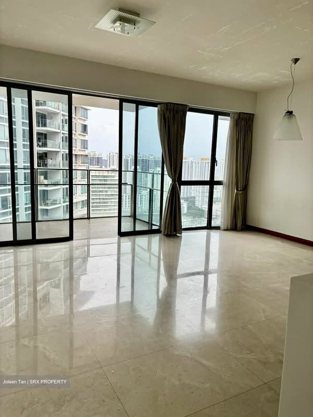Vista Residences (D12), Condominium #557411751